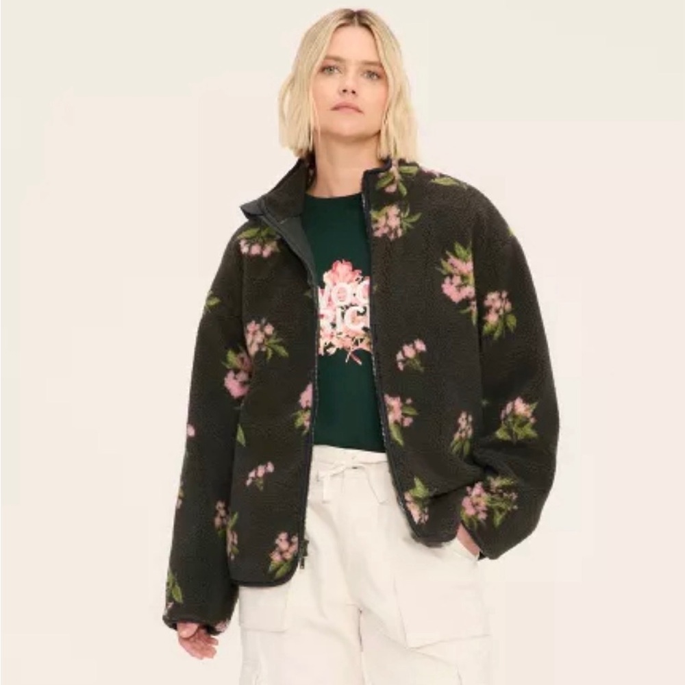 Woolrich Floral Fleece Zip Jacket Sz Small NWT Brown